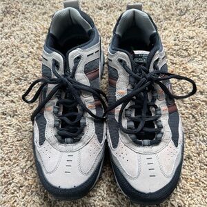 Men’s size 9 (wide)super gently worn sketchers sport!